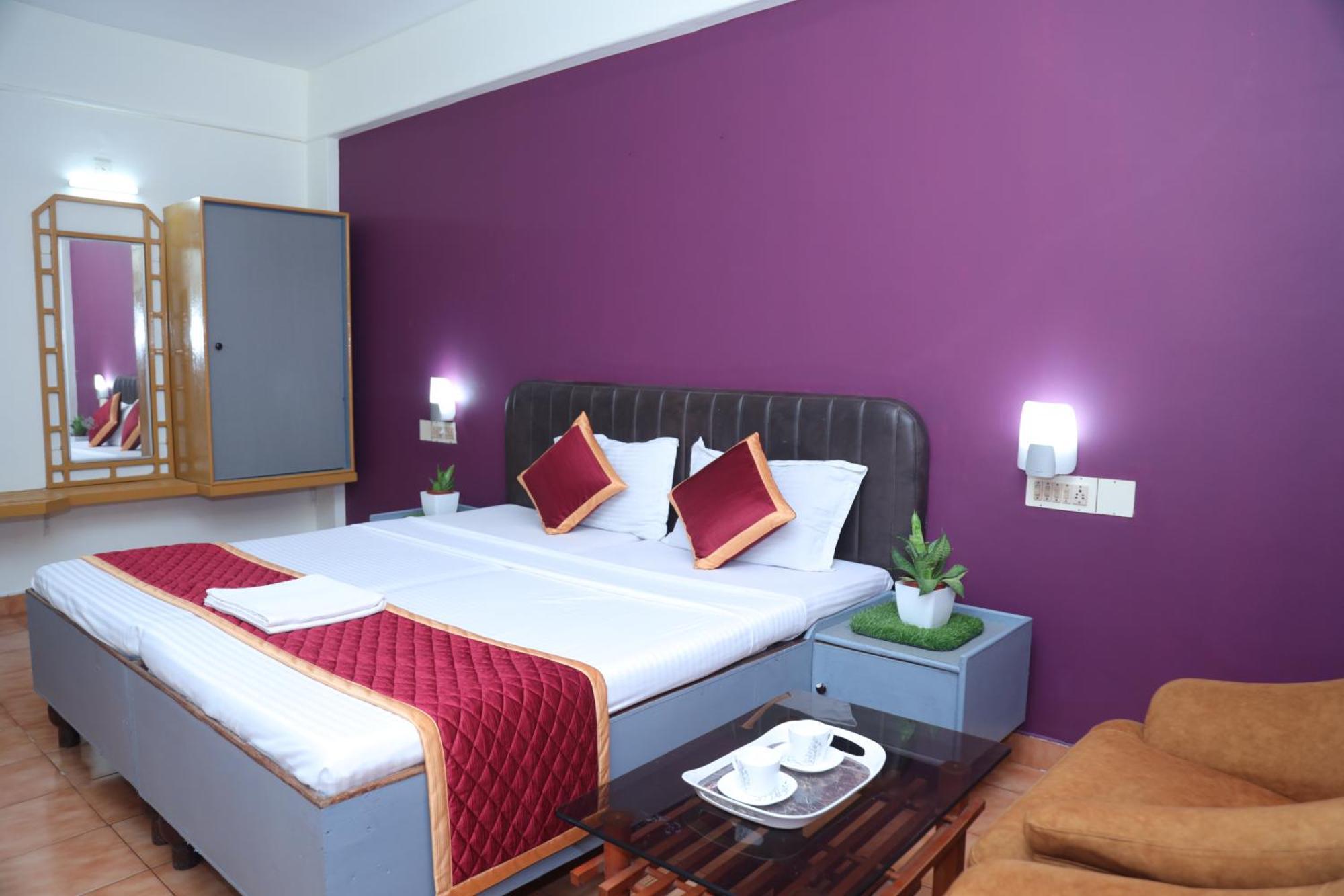 Grand Harmony Beach Resort Kovalam Bagian luar foto
