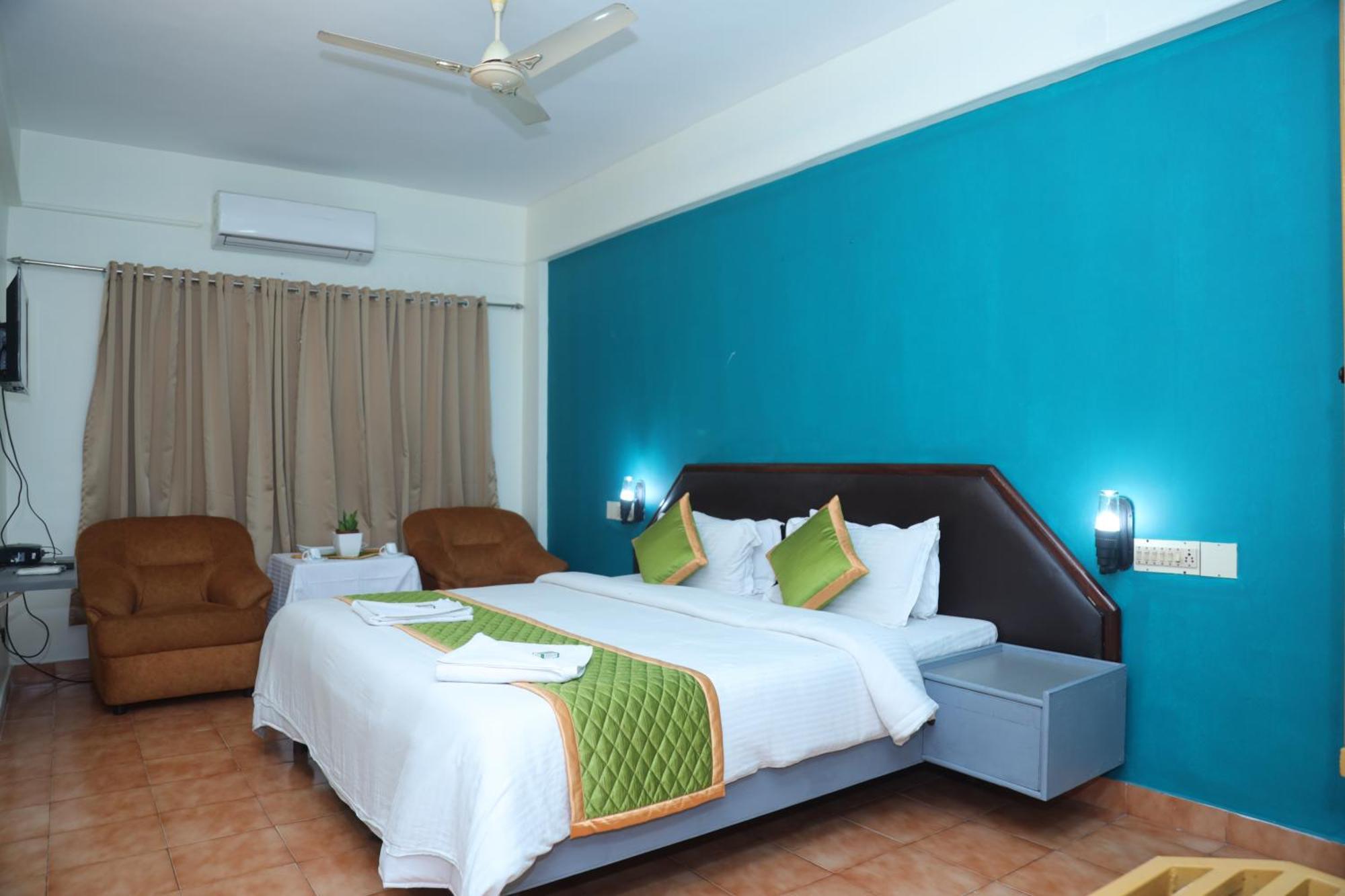 Grand Harmony Beach Resort Kovalam Bagian luar foto