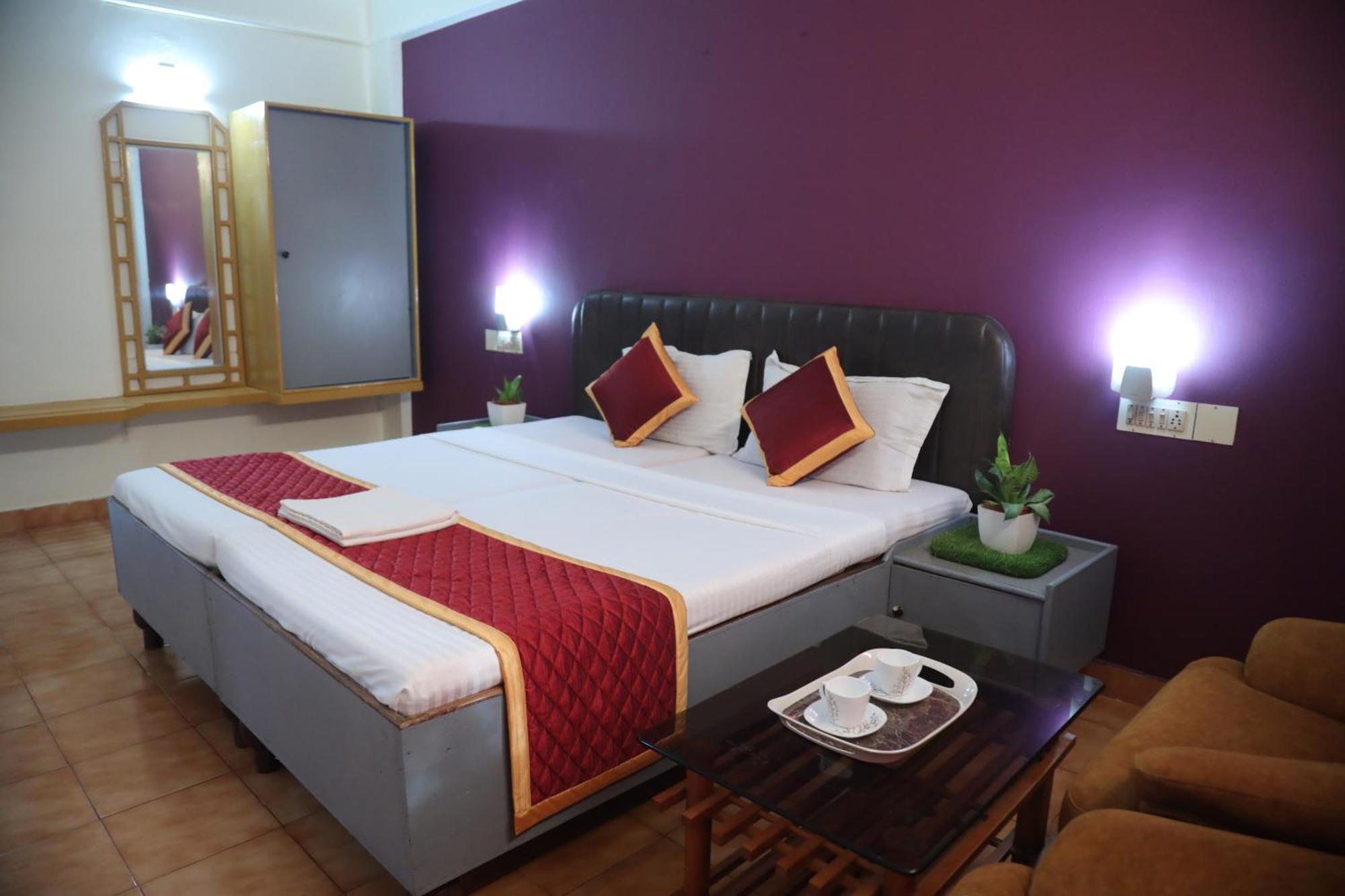 Grand Harmony Beach Resort Kovalam Bagian luar foto